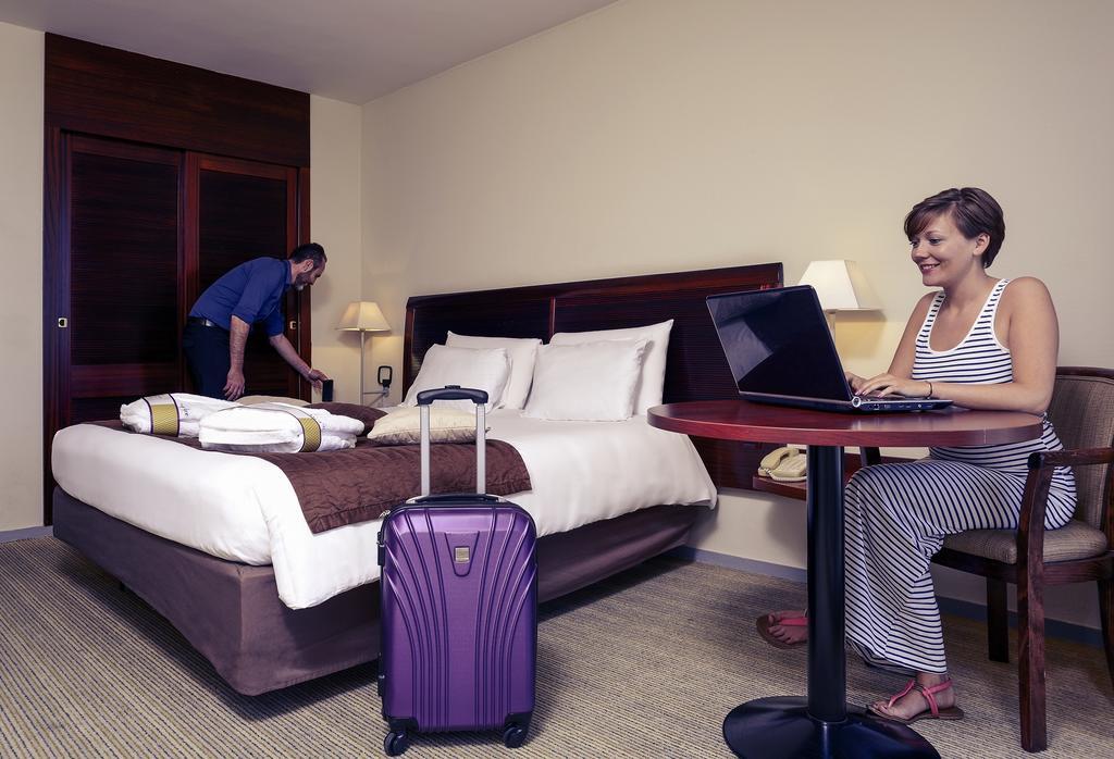 Mercure Port Motte 4*