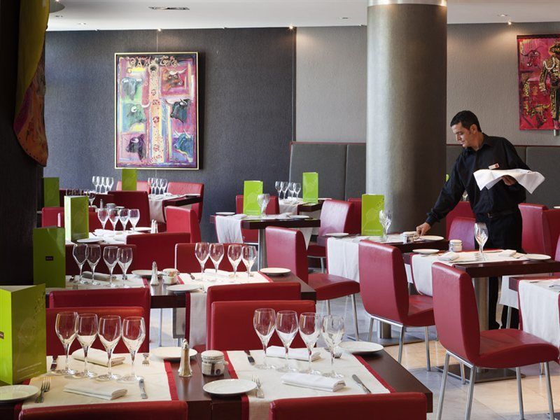 Hotel Mercure Port Motte 4*
