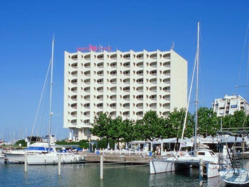 Hotel Mercure Port Motte 4*