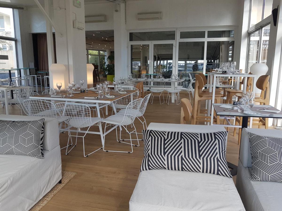 Mercure Port Motte 4*